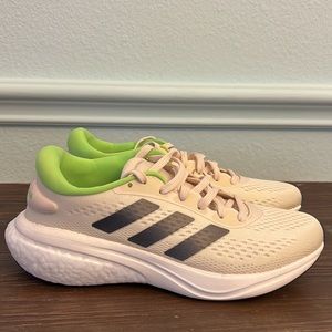 NWT Adidas Supernova 2 Running Shoe